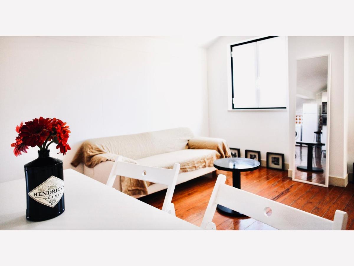 Saturdays Hostel Lisbon Bagian luar foto
