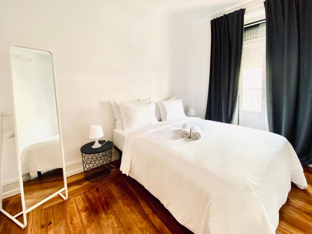 Saturdays Hostel Lisbon Bagian luar foto