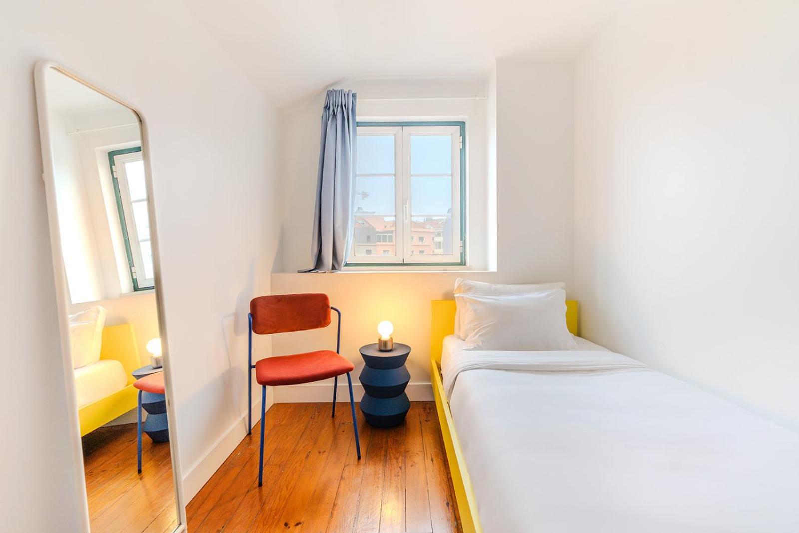 Saturdays Hostel Lisbon Bagian luar foto